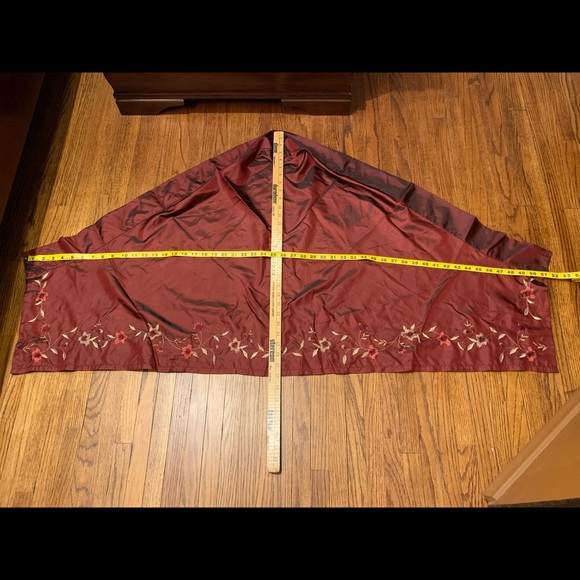 Wine Iridescent Valance - Pair - Picture 3 of 6